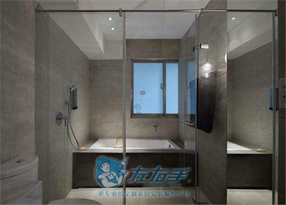 浴室玻璃門(mén)安裝