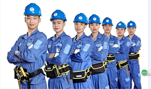 為了造就一個(gè)傳奇，左右手安裝師傅既然這樣做