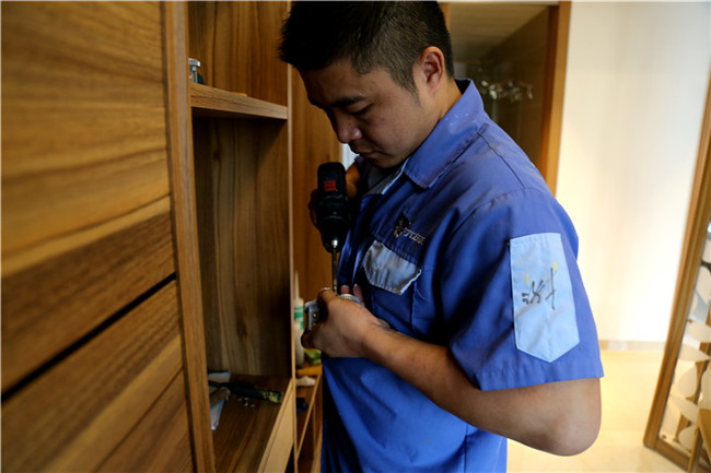 舊家具漆面問題，左右手給你提供家具修補(bǔ)小妙招