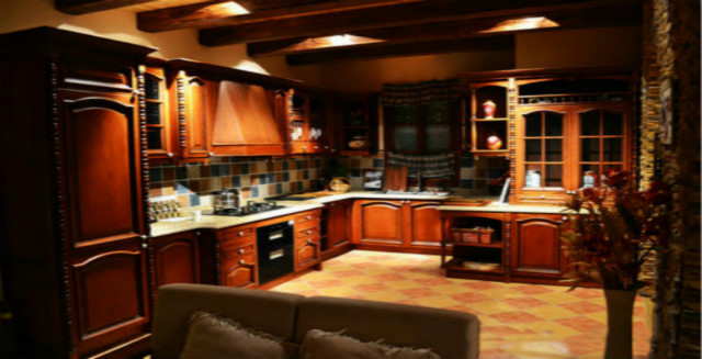 選擇實木櫥柜么樣，實木櫥柜有什么優(yōu)缺點？