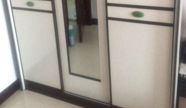 142移門衣柜鏡子正確安裝方法，安裝步驟有哪些？