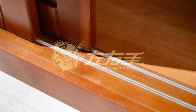 衣柜門軌道安裝方法，衣柜門軌道安裝步驟