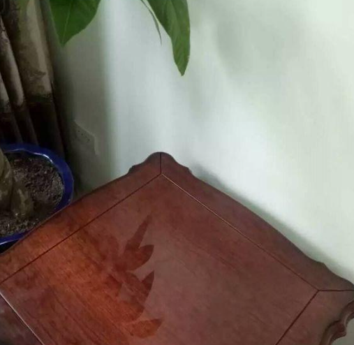 專業(yè)貼膜技巧：現在家具維修行業(yè)，家具貼膜市場前景如何？