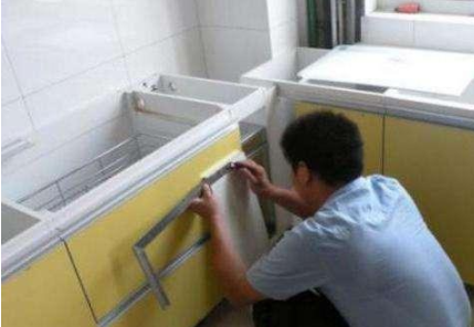 泉州家具維修材料：家具維修行情怎么樣，要怎么賺錢？