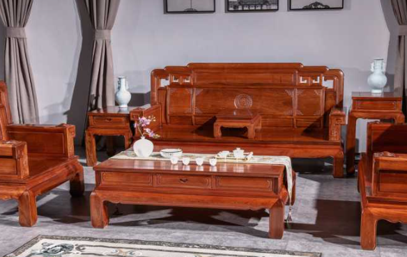 木質(zhì)地板包裝;請(qǐng)問(wèn)木質(zhì)家具上的霉斑如何去除？