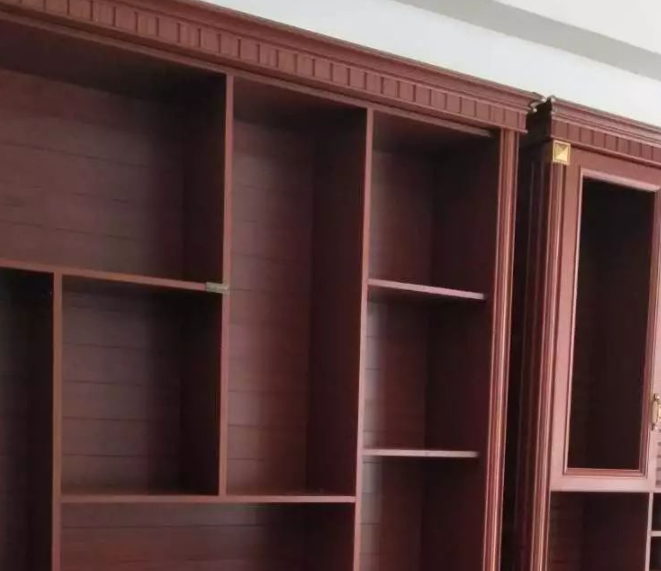 居家裝修知識(shí)：傳統(tǒng)家裝污染有多大？這就是選擇定制全鋁家具的優(yōu)勢(shì)！