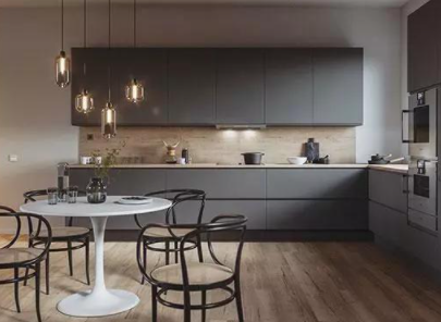 歐式烤漆柜門：定制櫥柜柜門用到的板材，優(yōu)質(zhì)櫥柜定制快來(lái)了解下