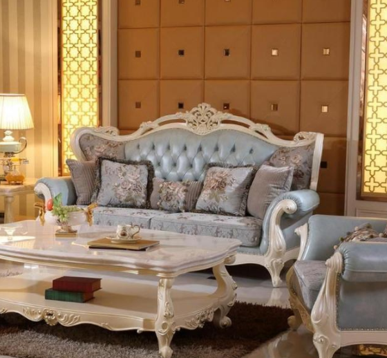 房間裝修設(shè)計(jì)師：客廳沙發(fā)定制需要注意哪些事項(xiàng)？