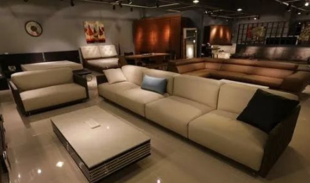 購(gòu)買(mǎi)歐式沙發(fā)：芝華士沙發(fā)值得購(gòu)買(mǎi)么？