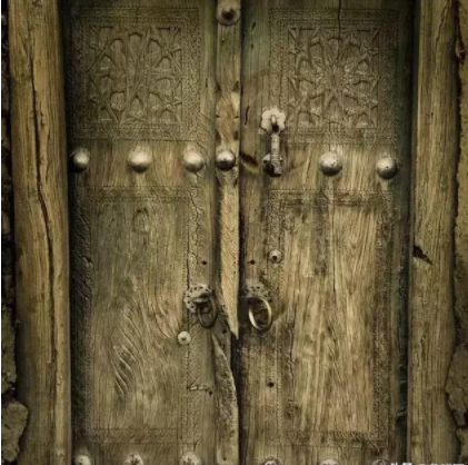 重慶木門價格：木門用膠不合理導致木門開裂怎么辦？