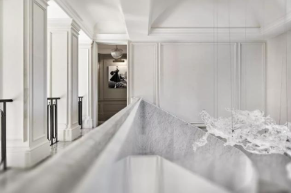 上海整木定制家裝：整木定制護墻板，美的不可思議