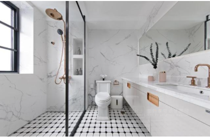 小衛(wèi)生間裝修圖：衛(wèi)生間淋浴房難選？擔(dān)心玻璃自爆？選購(gòu)攻略來(lái)了