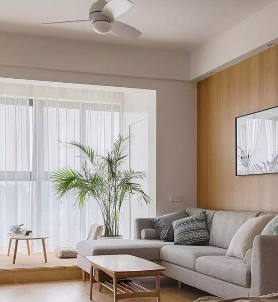 定制護(hù)墻板價(jià)格，家用護(hù)墻板什么材質(zhì)好？