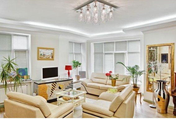 歐式大廳吊頂：家居吊頂有幾種？你家里做了吊頂了嗎？