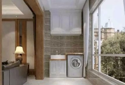 美式陽臺家具：陽臺裝吊柜還是地柜？