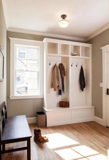 衣帽間裝修設計：多功能的玄關柜衣帽間裝修案例！