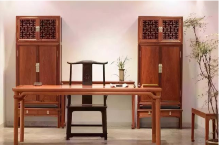 藝術(shù)家私家具：如何通過(guò)家具的特點(diǎn)，判斷家具的藝術(shù)品質(zhì)？