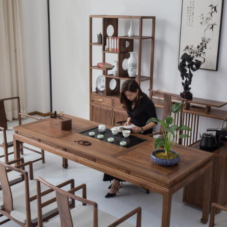 實(shí)木茶室設(shè)計(jì)圖：打造禪意茶室，我選擇新中式茶桌椅