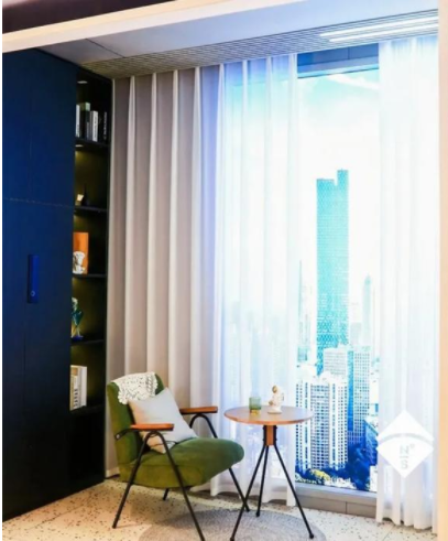 蘭州全鋁家居加盟：全鋁家居為何今年大力開發(fā)陽臺(tái)柜？