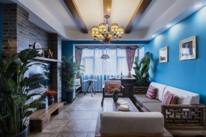 剛剛裝好的新中式新房，全屋采用原木家具