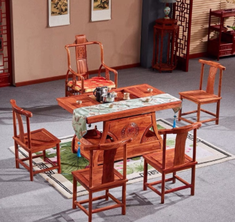 紅木家具，應該怎么搭配擺設?