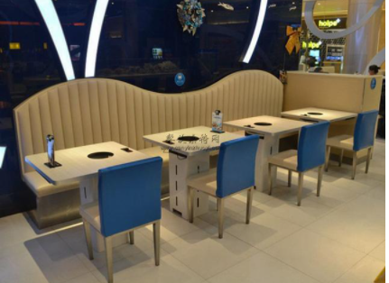 休閑藤編桌椅，外觀時尚的餐飲家具更受年輕人歡迎