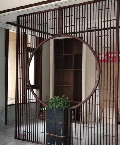 成都不銹鋼屏風，鋁屏風與鋼屏風的區(qū)別在哪？