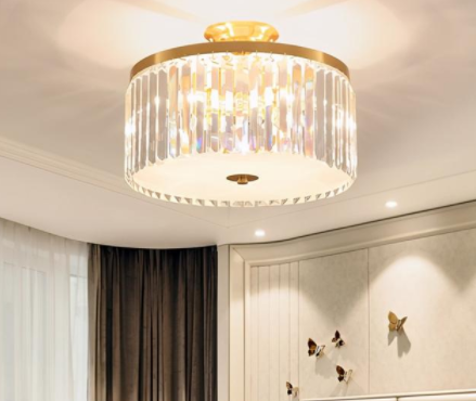 水晶玻璃吸頂燈：家用吸頂燈什么材質(zhì)好？