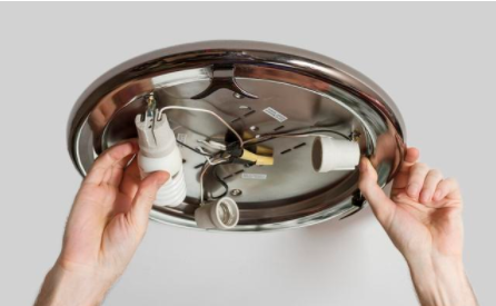 【歐普吸頂燈安裝】吸頂燈怎么安裝？學(xué)會(huì)了5個(gè)安裝步驟，自己也可以安裝