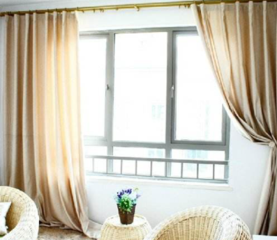 【窗簾布藝加盟】家裝室內(nèi)窗簾什么材質(zhì)比較好呢？