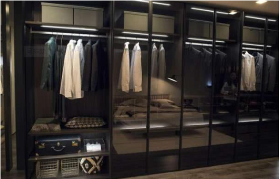 【定做臥室衣柜】安裝衣柜平開(kāi)門(mén)多少尺寸合適,衣柜玻璃門(mén)安裝注意事項(xiàng)!