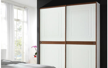 【整體衣柜十大品牌】整體衣柜柜門(mén)應(yīng)該如何選擇？