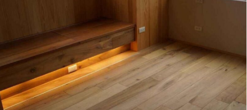 【強(qiáng)化木地板加盟】實(shí)木地板的含水率如何控制？