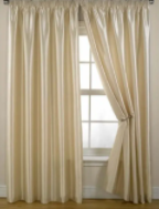 如何辨別仿真真絲窗簾布料絲綢？