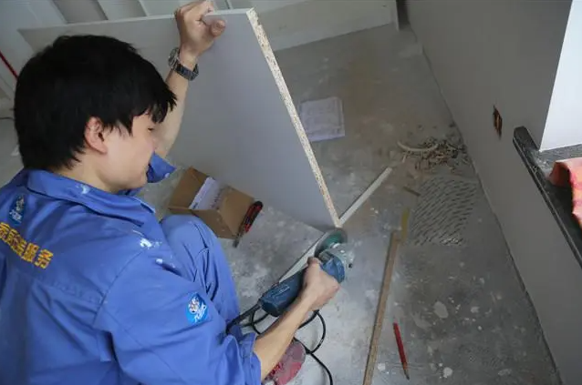 聲明：在左右手平臺下單，不會額外收取商家（用戶）任何費用！